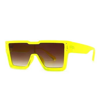 Klasszikus Divat Vintage Tér Napszemüveg Nők Férfiak Luxus Márka Tervezője Utazási Nagy Keret Szegecs napszemüvegek Férfi UV400 Árnyalatok