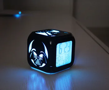 Star Wars Fekete Harcos Ébresztőóra Gyermek Ébresztőóra Születésnapi Ajándék LED Ébresztő Óra színváltó Digitális Ébresztőóra