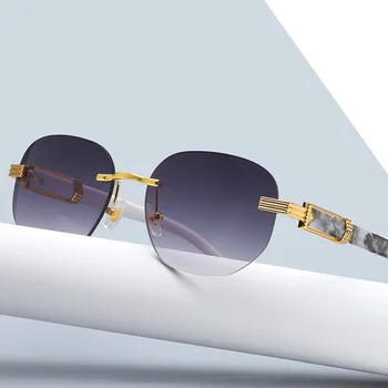Luxus Márka Tervezője Keret nélküli Napszemüveg Női Férfi Divatos Vintage Kis Négyzet napszemüvegek Utazási Vezetés Szemüveg Shades UV400
