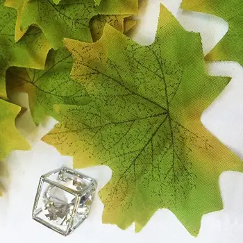 100 Db Őszi Hamis Selyem Levelek Esküvői Szívességet Őszi Maple Leaf Esküvői Dekoráció