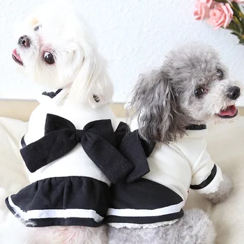 Őszi-Téli Legújabb Fekete-Fehér Varrás Színek Diák Stílusok Szerelmesek Meleg Pet Kabátok, Ruhák Kutyák