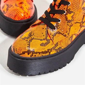 Őszi Téli Boka Csizma Női Rövid Lapos Platform Csizma Neon Narancs Kígyó Print Női Cipő Kerek Talpig Csipke-up Női Cipő 5cm 3