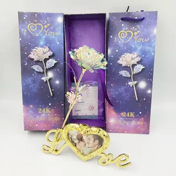 Valentin Nap Kreatív Ajándék 24 KARÁTOS Fóliás Bevonatú Rose Gold Rose Örökké Tart a Szerelem Esküvői Dekoráció Szerető Világítás Szimuláció Virág